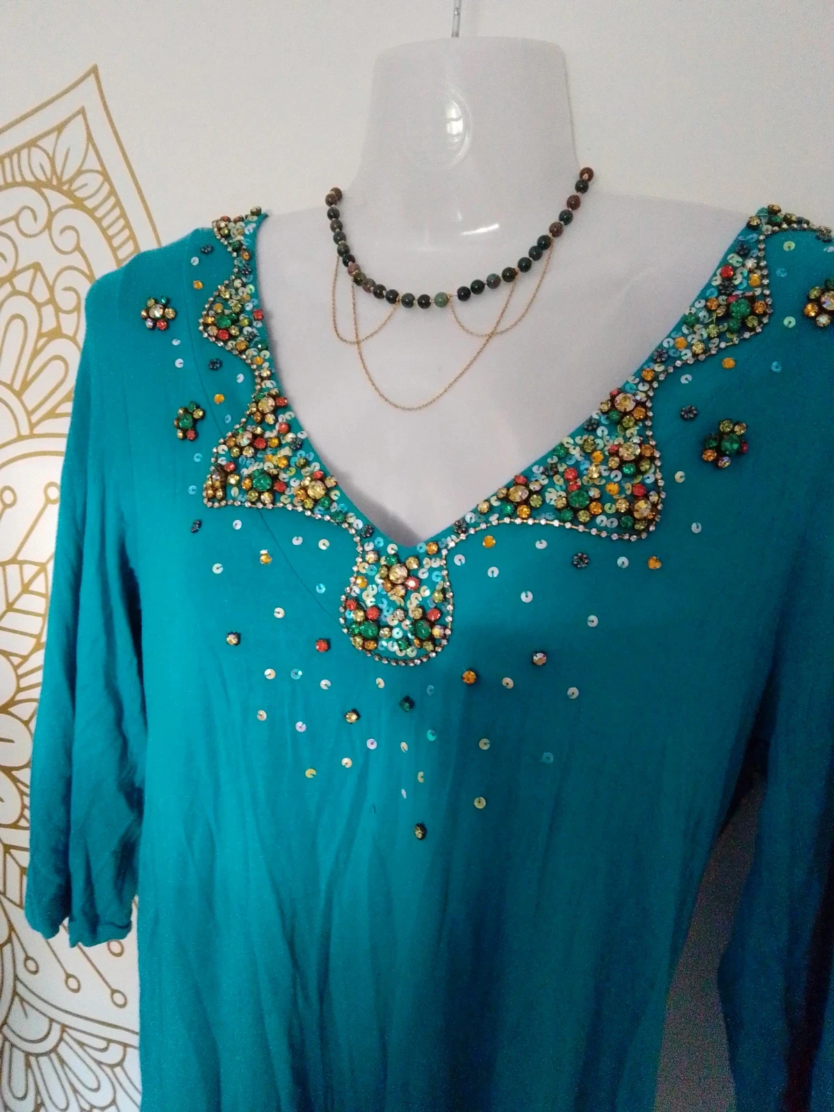 Tunique bleue bohème incrustée de perles et strass – photo 2